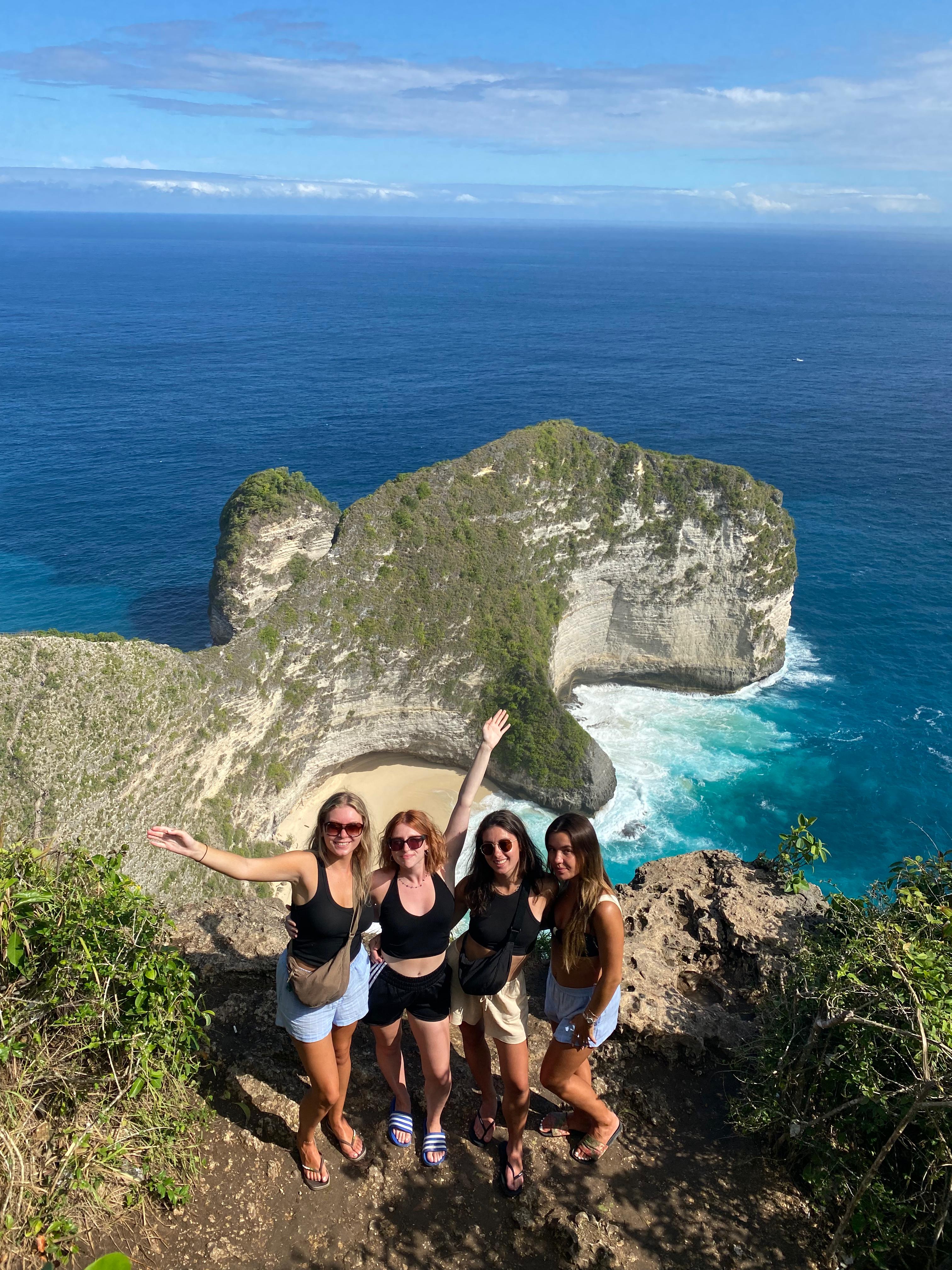From Bali: Manta Point Snorkelling  with Land mark Tour With Lunch 